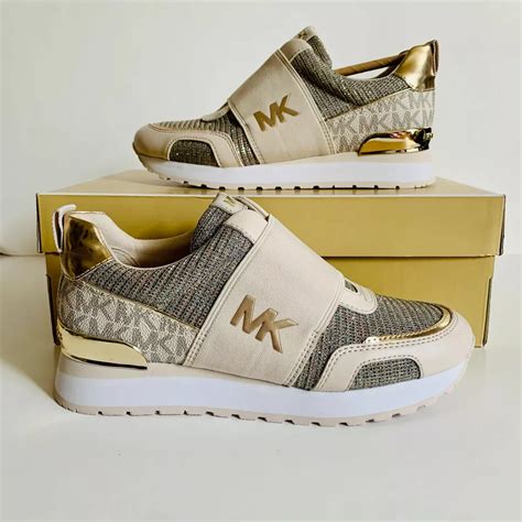 are michael kors shoes big fitting|are Michael Kors shoes comfortable.